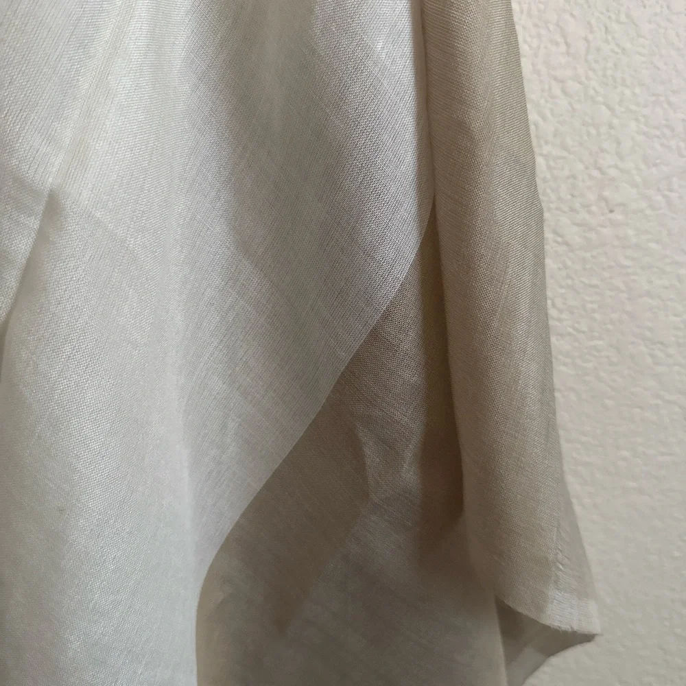 Banana Republic Cream Silk Ramie Wrap Shawl Scarf One Size NWT - Picture 4 of 5
